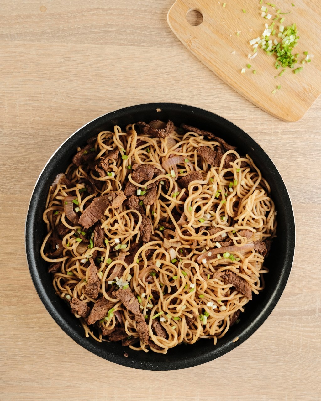 Nouilles sautées au&nbsp;bœuf